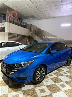 نيسان فيرسا